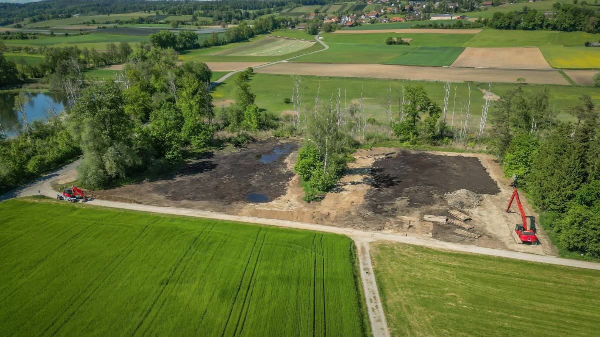 Kurz vor Abschluss der Aufwertungsmassnahmen (Bild: Geiges AG)